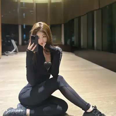 杨瑞语